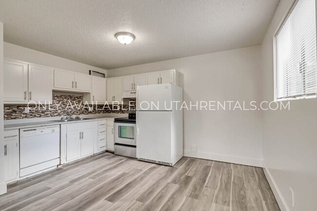 Photo - 539 Swenson Ave Unit 2