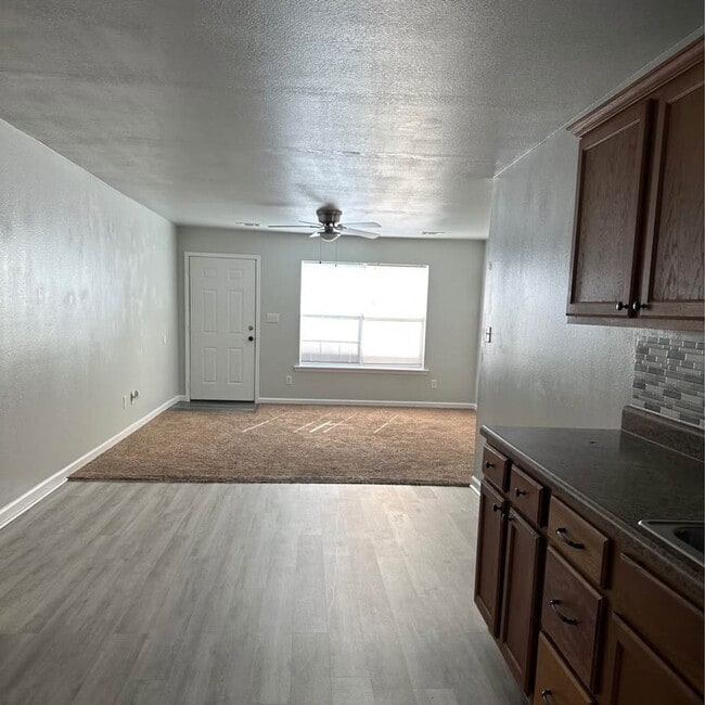 3205 Ludwig St Unit 3205 Ludwig Unit B