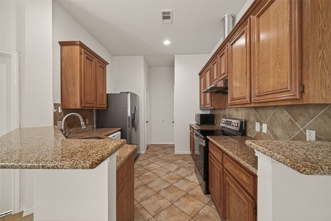 Photo - 14927 Tuttle Point Dr