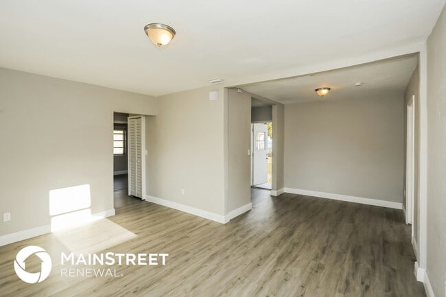 Photo - 2910 NW 70th Terrace