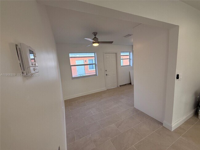 Photo - 2051-2055 NE 167th St Unit 2055