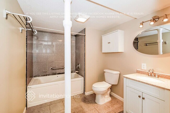 Photo - 1716 Lamplight Dr