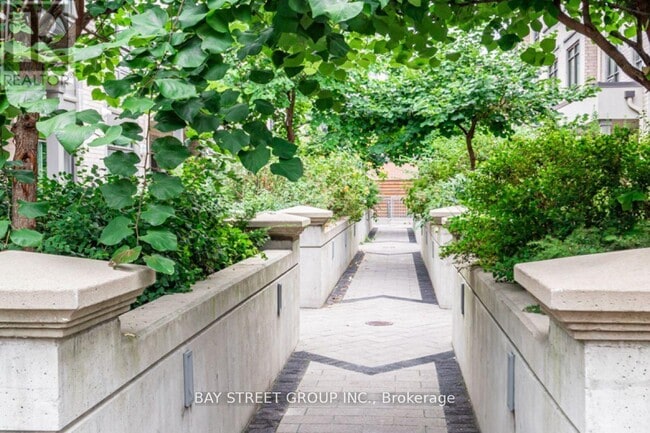 Photo - 50 Holmes Ave