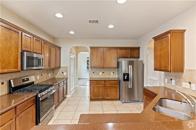 Building Photo - 103 Payne Stewart Dr Rental
