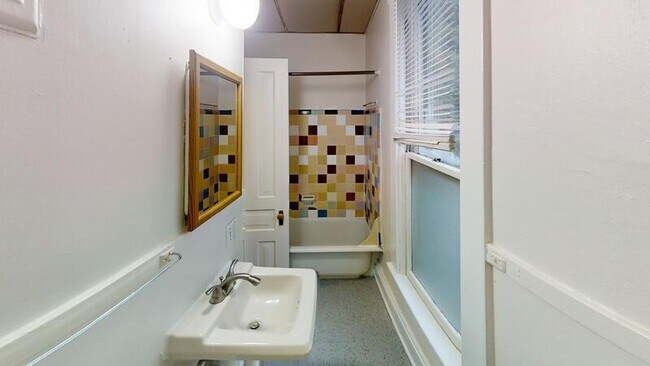 802 E Kingsley St Unit 1