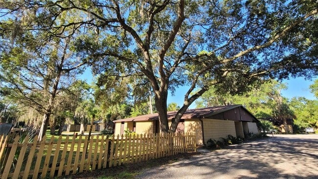 Building Photo - 3530 NW 21st St Rental