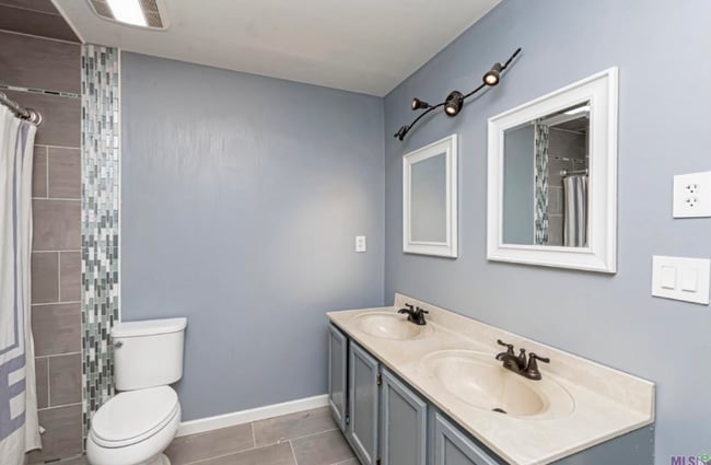 Photo - 1867 Stafford Dr Unit B
