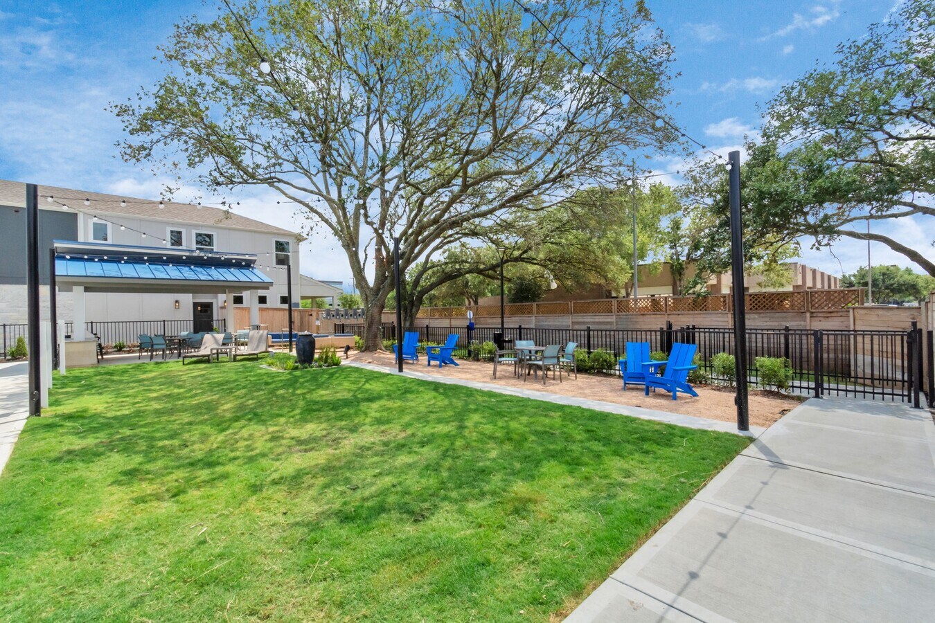 Photo - 16108 Oregon Oak Dr