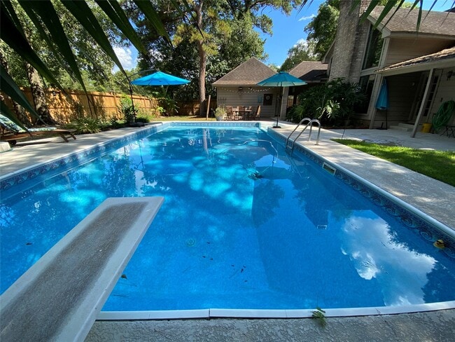 Photo - 28 Tangle Brush Dr