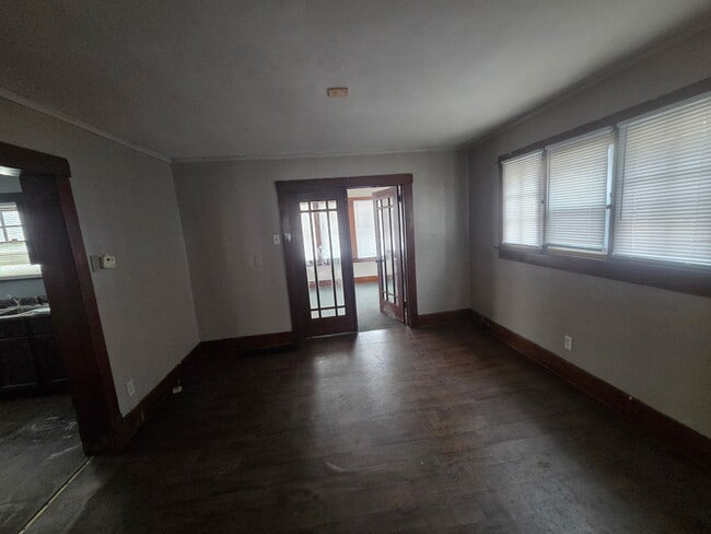 Photo - 651 W Wood St