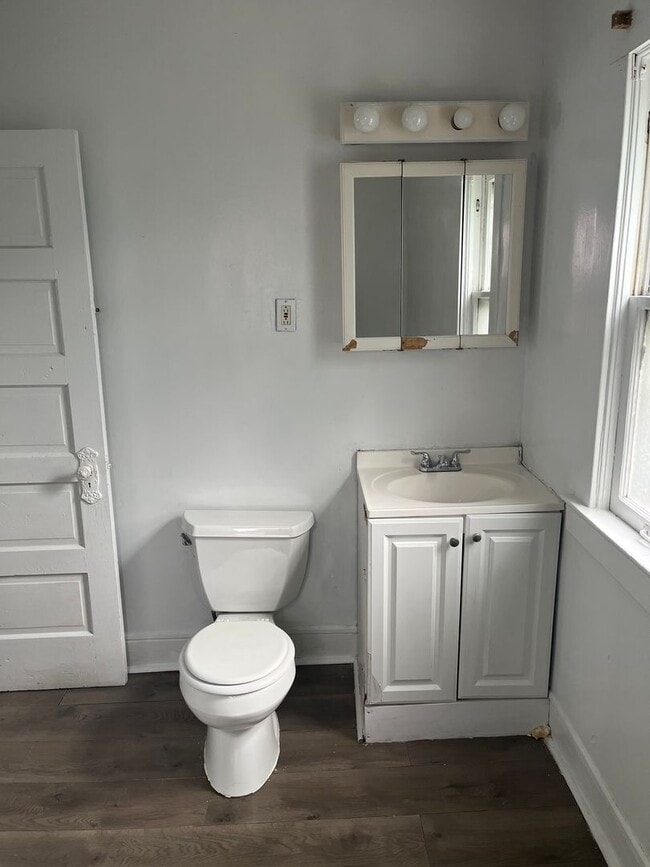 Photo - 3bd Single Cash Pay