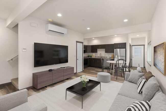 Photo - Beautiful Spacious Two Bedroom Townhouse i...