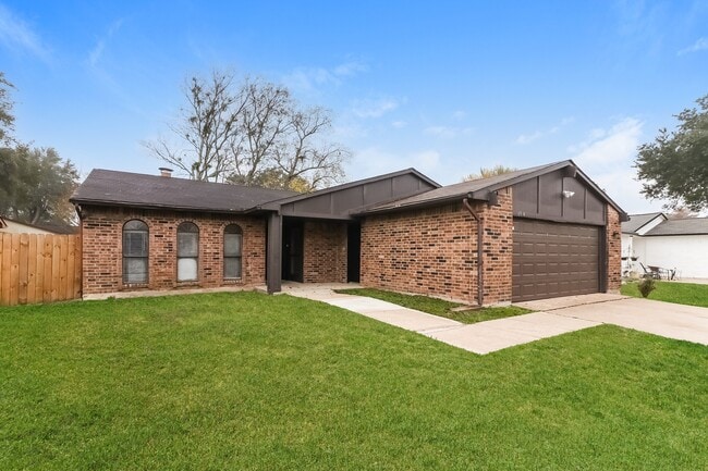 Photo - 6914 Pickett Dr