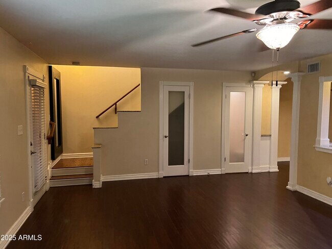 Photo - 4573 S Mill Ave