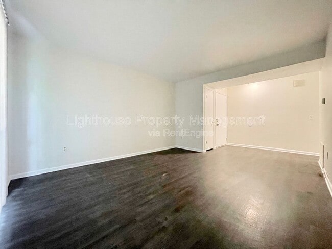 Photo - 2972 Vineland Ave SE