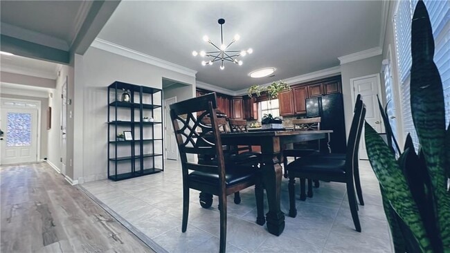 3295 Briaroak Dr