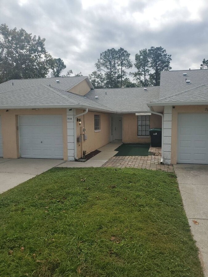 2 Bed/ 2 Bath Available Now In University ... - 2 Bed/ 2 Bath Available Now In University ... Casa