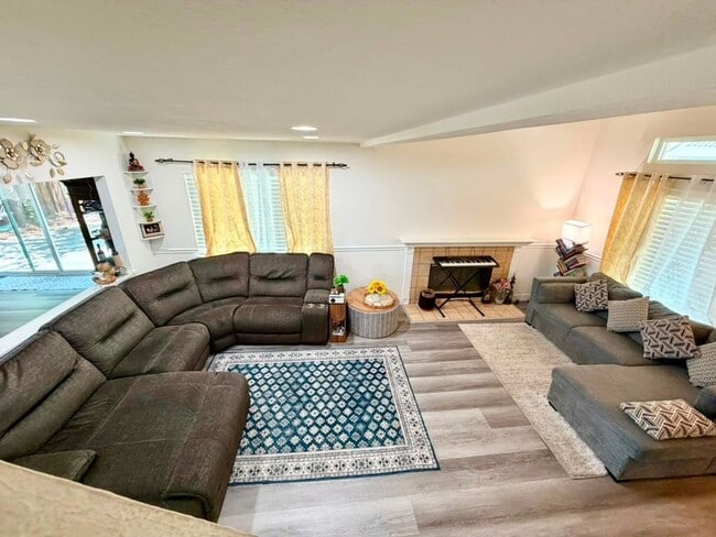 Photo - 7293 Valley Trl Dr
