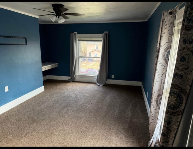 Photo - 1041 Carrington St Unit 2