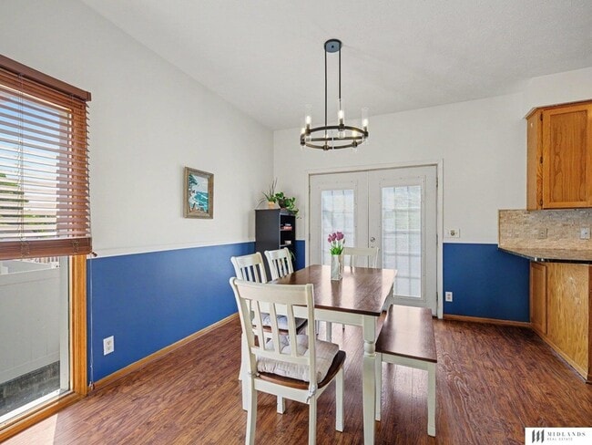 Photo - 3109 Sheridan Rd