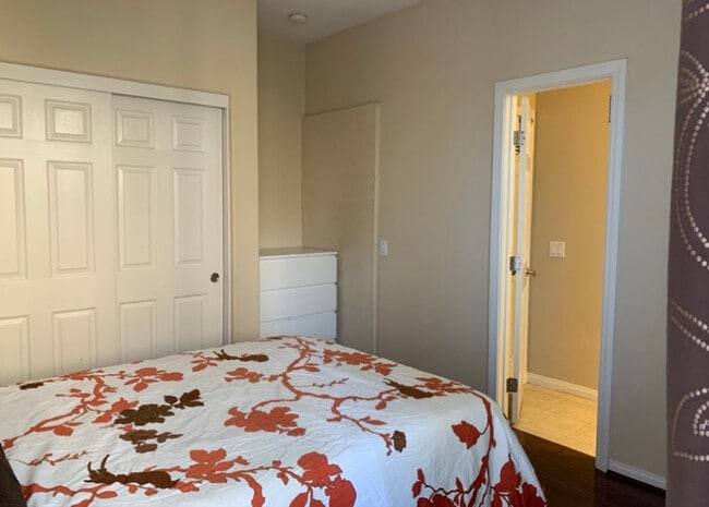 Photo - 7903 Hall Ave