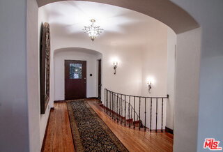 Photo - 3475 N Knoll Dr