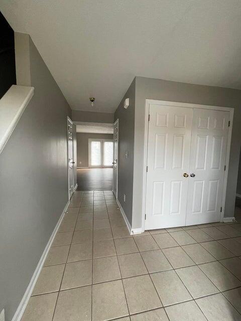 Photo - 205 Tanbark Dr