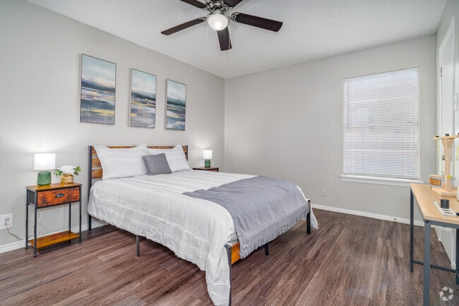 1 habitación, 1 baño - 578 pies cuadrados - Dormitorio - Calypso Apartments