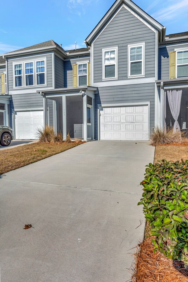 Charming Nexton 3-Bedroom Townhome with Po... - Charming Nexton 3-Bedroom Townhome with Po...