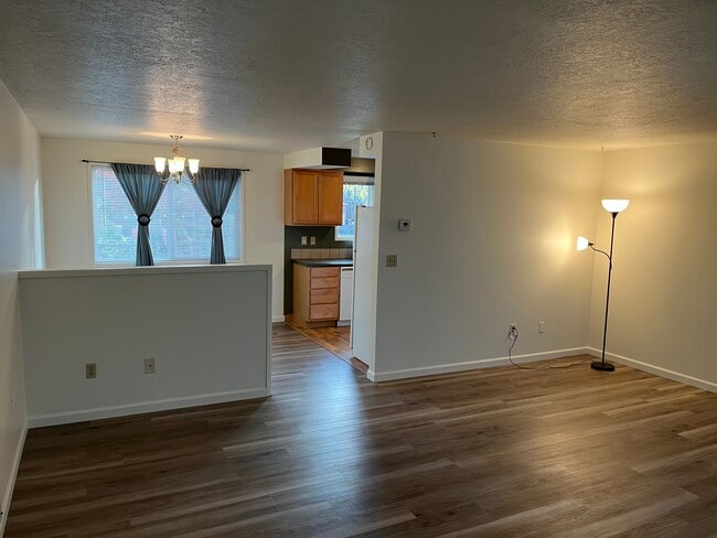 Photo - 1138 NE 72nd Ave Unidad Duplex