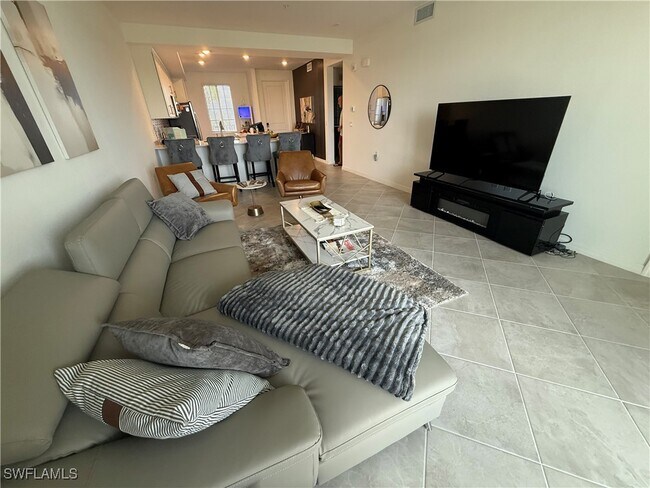 Photo - 15285 Grn Acrs Ave Unit 425