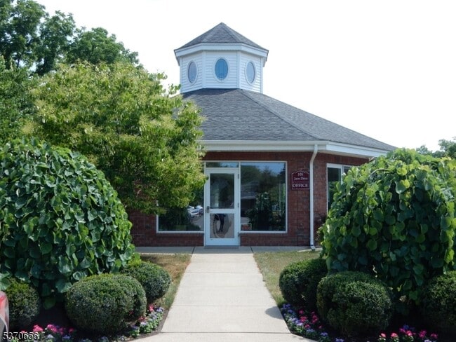 Photo - 50 Jane Dr Unit 50