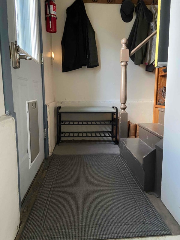 Photo - S. S 5th Ave