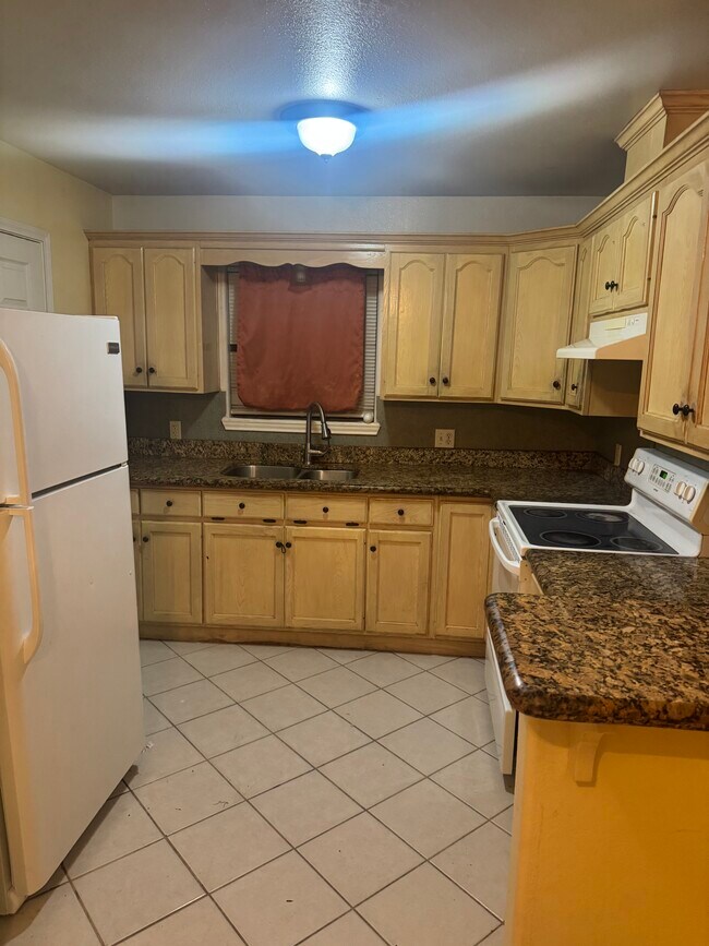 Photo - 25 Camino Bronce