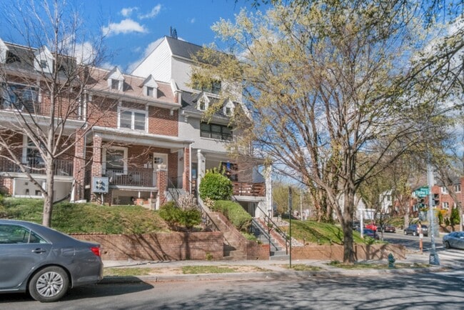 Building Photo - 1419 Upshur St NW