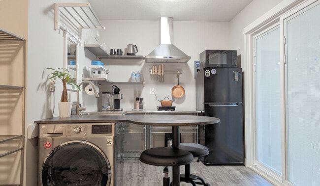 Building Photo - 163 Bilmarsan Dr Unit #2