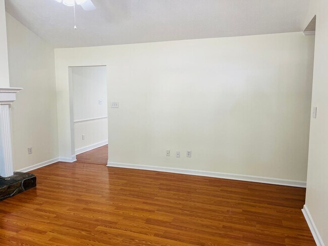 Photo - Welcome home! Great location! 3bed, 2 bath in Sharpsburg! Must see!