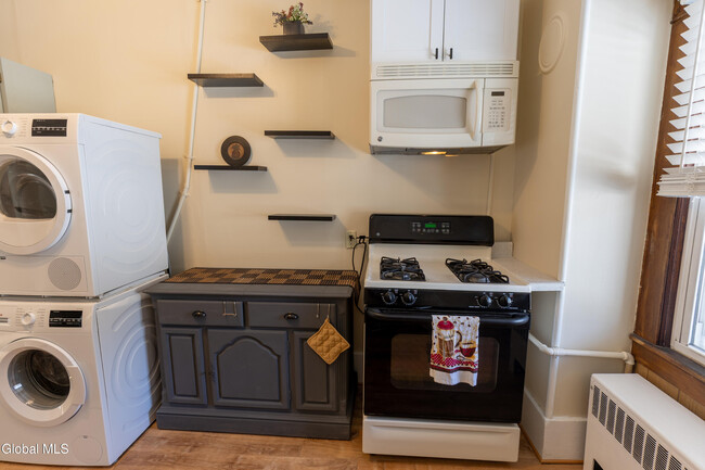 Photo - 301 South Main St