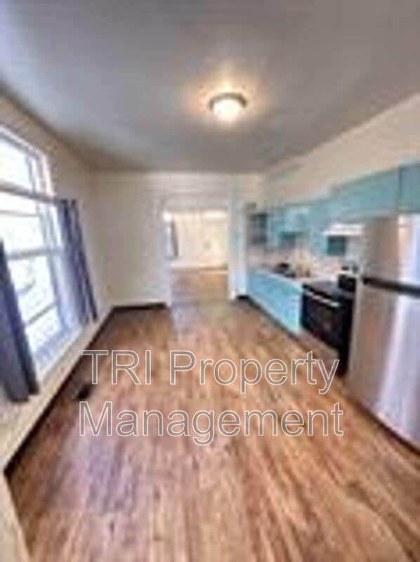 Photo - 1227 12th Ave