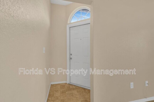 Photo - 1615 Columbia Arms Cir Unit 150