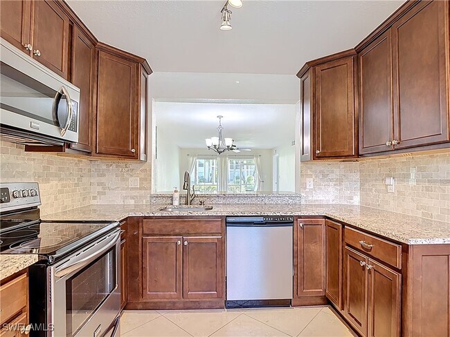 Photo - 729 Landover Ct Unidad 102