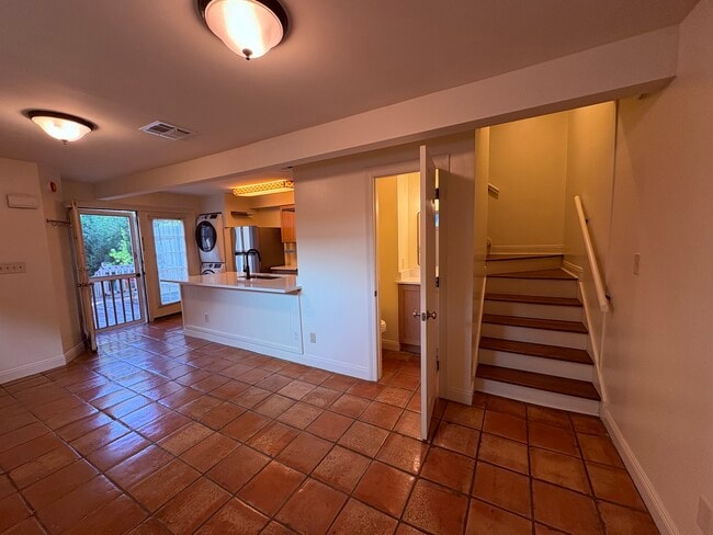 Photo - 1717 Upperline St