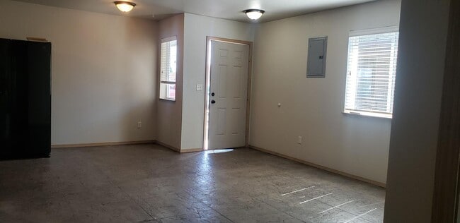 Photo - 13914 W Redding Dr Unit A