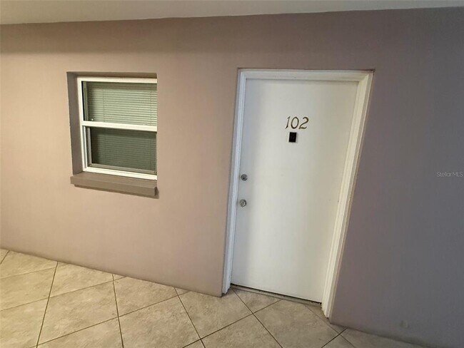 3100 Harbor Blvd Unit 102