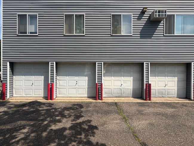 Photo - 627 5th Ave S Unit 202