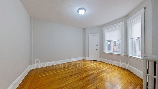 Photo - 11 Royce Rd Unit 30A