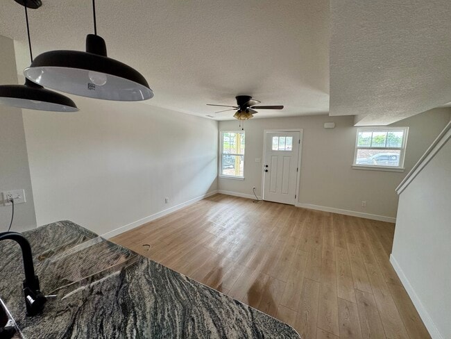 507 Hickman Ave