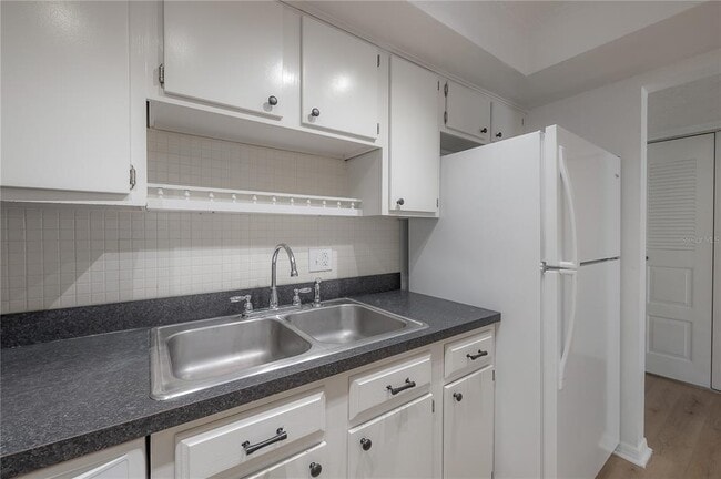 4681 1st St NE Unit 209