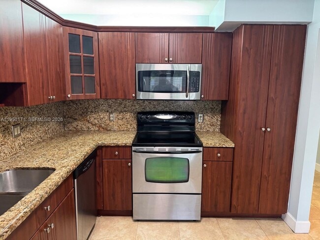 Photo - 16541 Blatt Blvd Unit 203