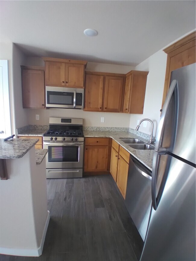 Photo - 461 Barbet Dr